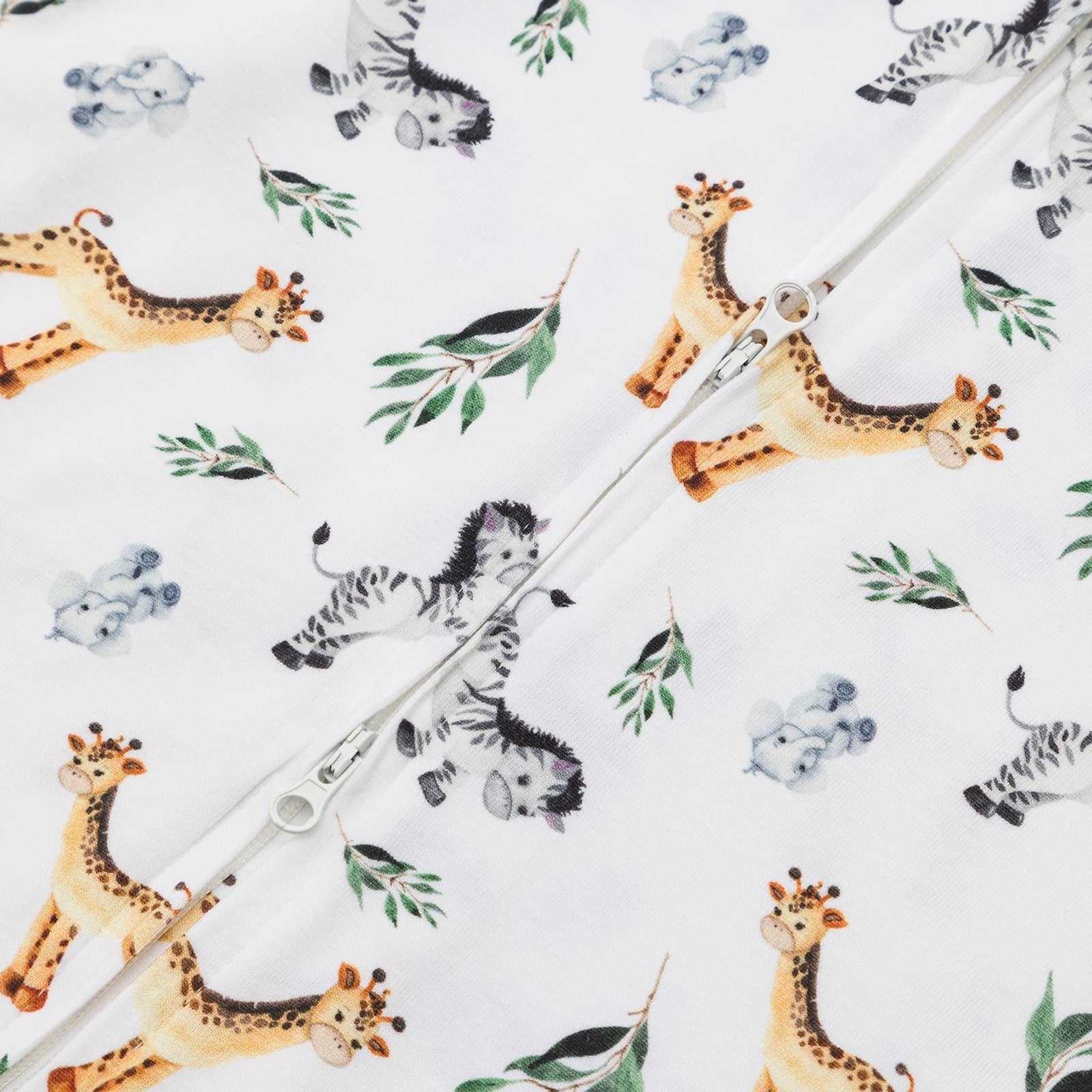 Safari Wombi Babyschlafsack Nahaufnahme Zwei-Wege-Reißverschluss - Wombambino